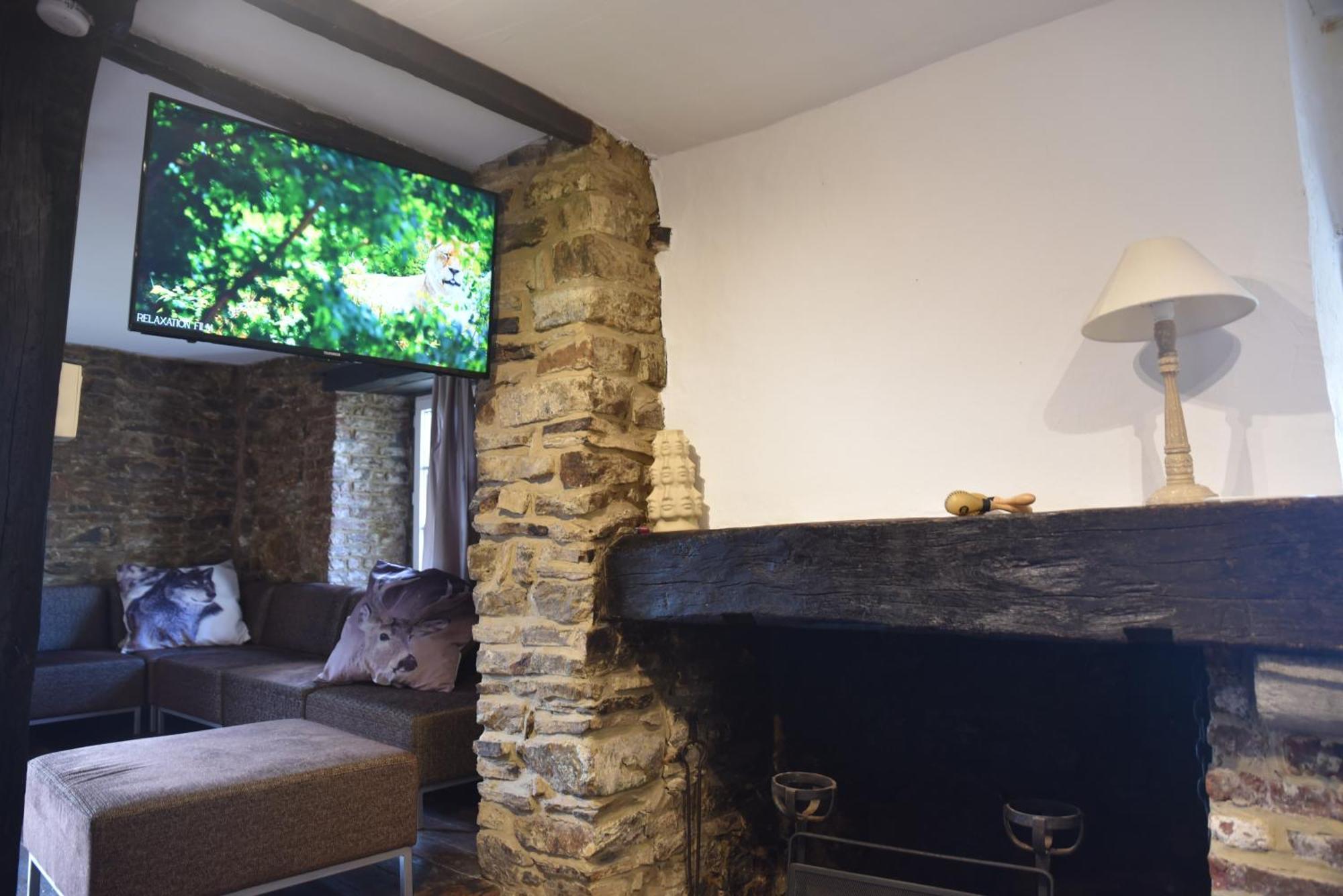 Gite Ardennes Au Coin Du Feu Jacuzzi Sauna Et Nature Jalhay Exterior foto